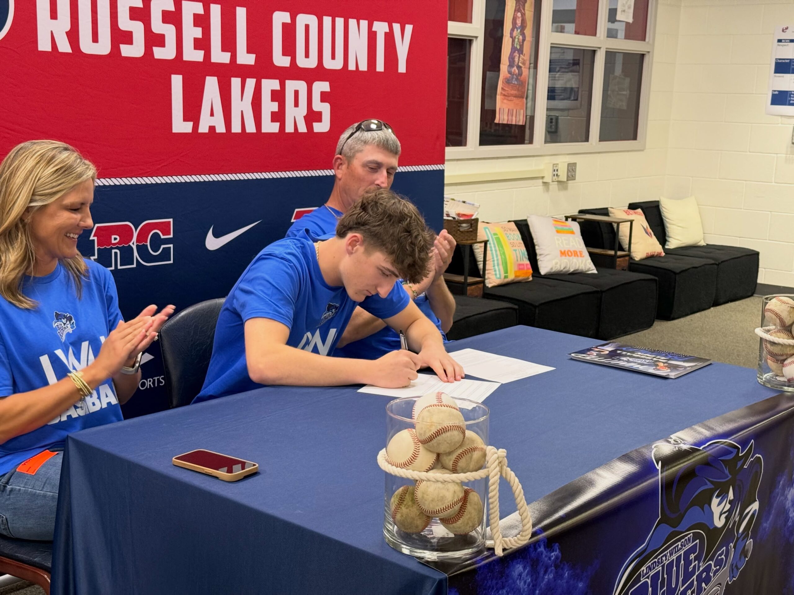 Brumley signs with LWU | Laker Country 104.9 FM WJRS
