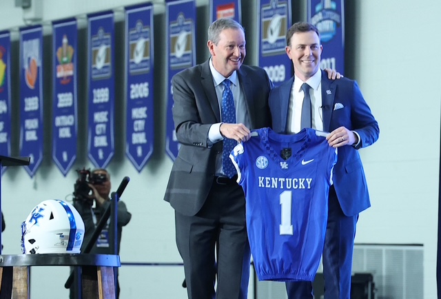 Will Stein has made former UK players like JoJo Kemp feel welcomed at Kentucky since taking over as head coach in December.